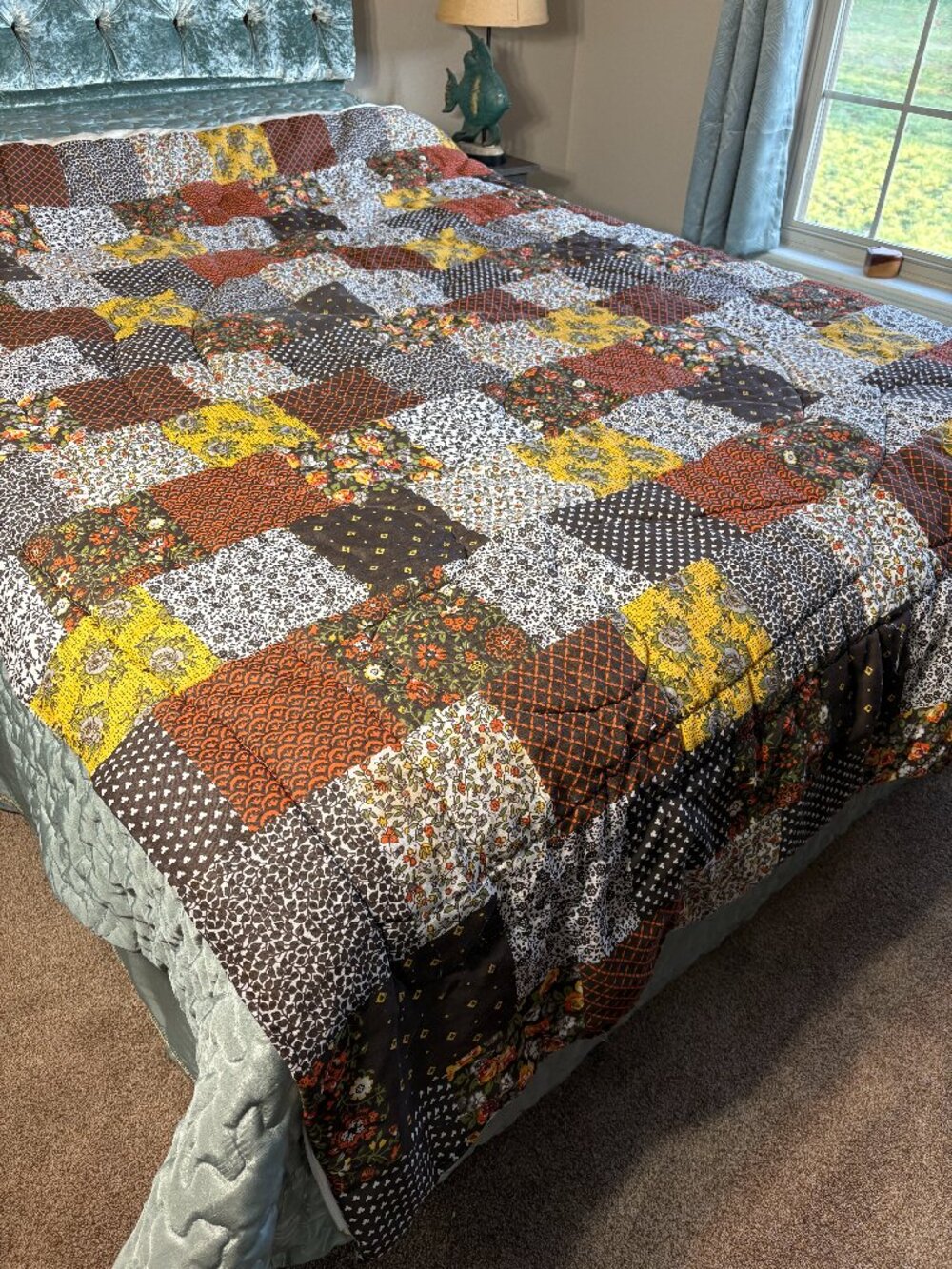 Vintage Retro Adult Snuggy Wearable Blanket